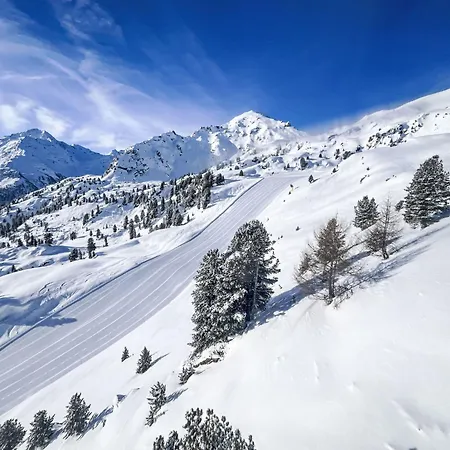 Le Mayen Des Veillas By Interhome *