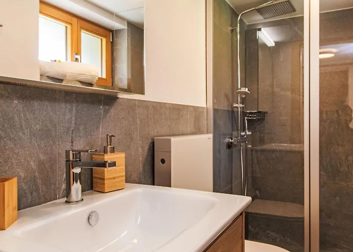 Chalet Le Mayen Des Veillas By Interhome